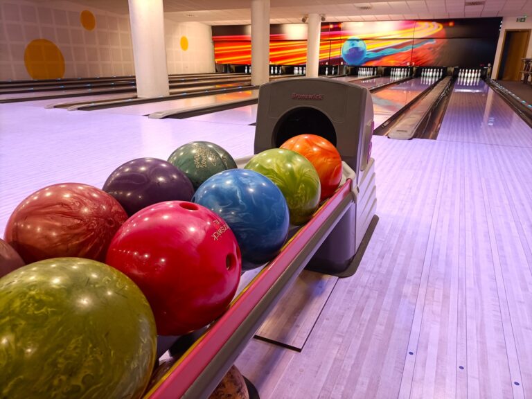 Hotel Eminent bowlingové gule